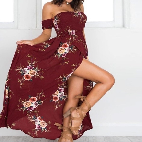 Dresses & Skirts - Romantic Floral Off the Shoulder Maxi Dress Dresses & Skirts - Romantic Floral Off the Shoulder Maxi Dress